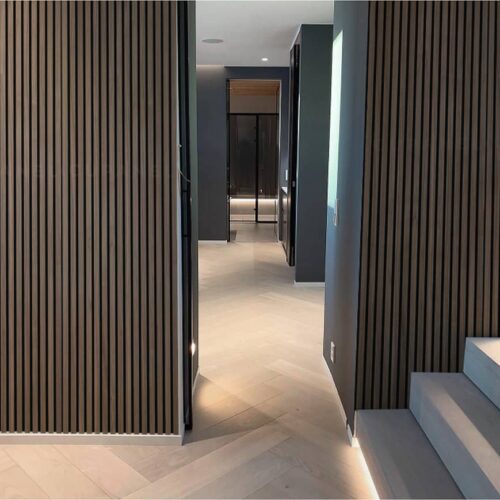 Panel de madera vertical